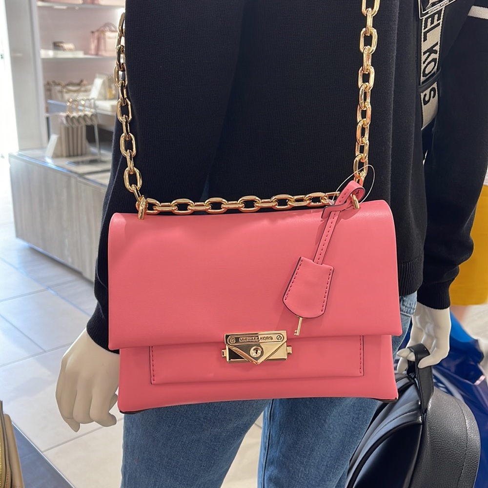 MICHAEL KORS
Cece Medium Faux Leather PKT Shoulder Satchel Crossbody Bag
NWT - Picture 15 of 16